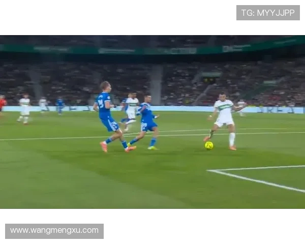 西甲综合：两度落后两度扳平 皇马客平埃尔切